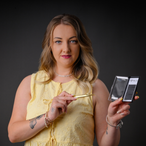 Professionelle Wimpernverlängerung Soft Volume Neuburg Professionelle Wimpernverlängerung Soft Volume Neuburg